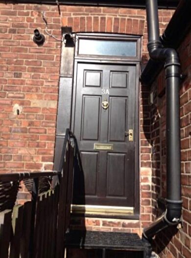 1 Bedroom Studio To Rent In Brook Street, Selby, YO8