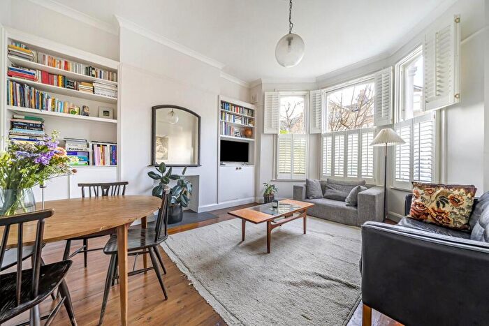 2 Bedroom Flat For Sale In Tressillian Road, Brockley, SE4