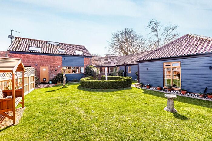 6 Bedroom Barn Conversion For Sale In A Distinguished Period Home In Trunch, NR28