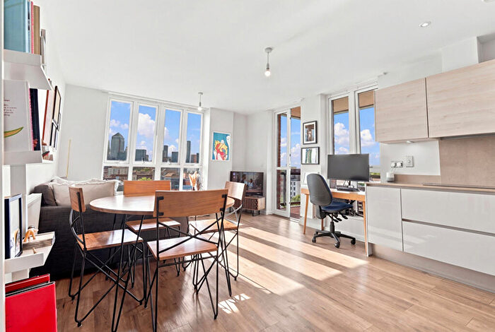 1 Bedroom Flat For Sale In Geoff Cade Way, London, E3