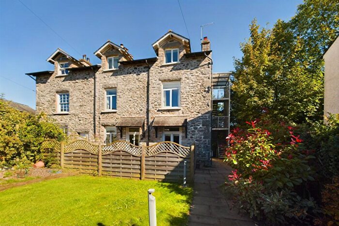 2 Bedroom Apartment To Rent In Crooklands, Milnthorpe, Cumbria, LA7