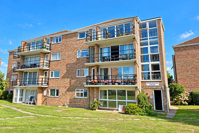 2 Bedroom Flat For Sale In Marchwood Court, Broadsands Drive, Gomer, Gosport, PO12
