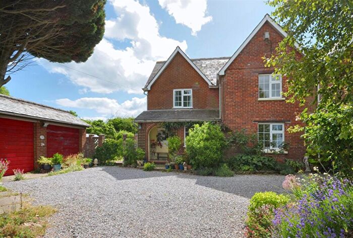 4 Bedroom Semi-Detached House For Sale In Pulham, Dorchester, DT2