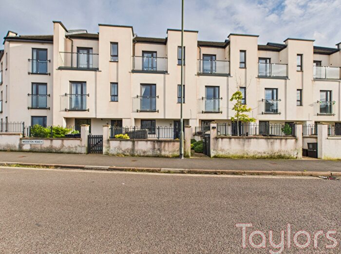 4 Bedroom Terraced House For Sale In Waddeton Road, White Rock, Paignton, TQ4