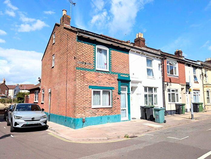 3 Bedroom Property To Rent In Bevis Road, Portsmouth, PO2