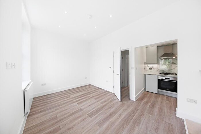 1 Bedroom Flat To Rent In Blenheim Terrace, London, NW8