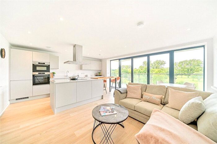 1 Bedroom Apartment For Sale In Forest View, London, E4