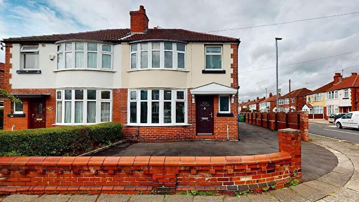 5 Bedroom Semi Detached House To Rent In £pppw Inc Bills, Alan Road, Withington, M20