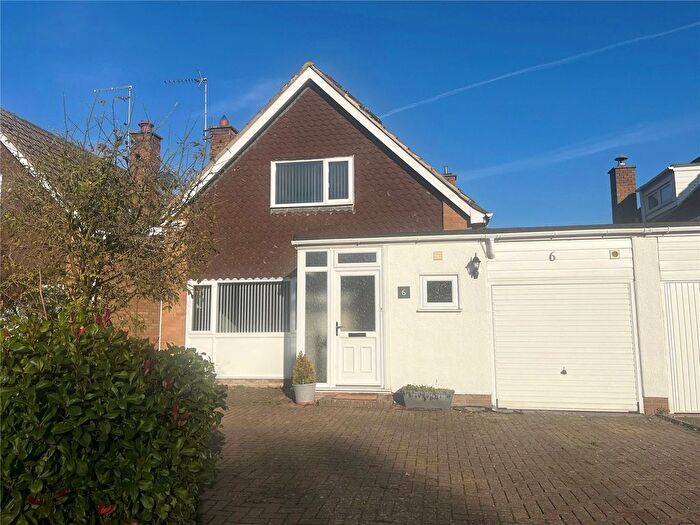 2 Bedroom Link Detached House For Sale In Styles Place, Yelvertoft, Northamptonshire, NN6