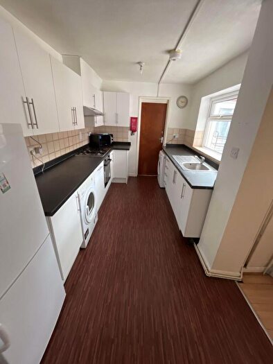 5 Bedroom House Of Multiple Occupation To Rent In Swenson Avenue, Nottingham, NG7