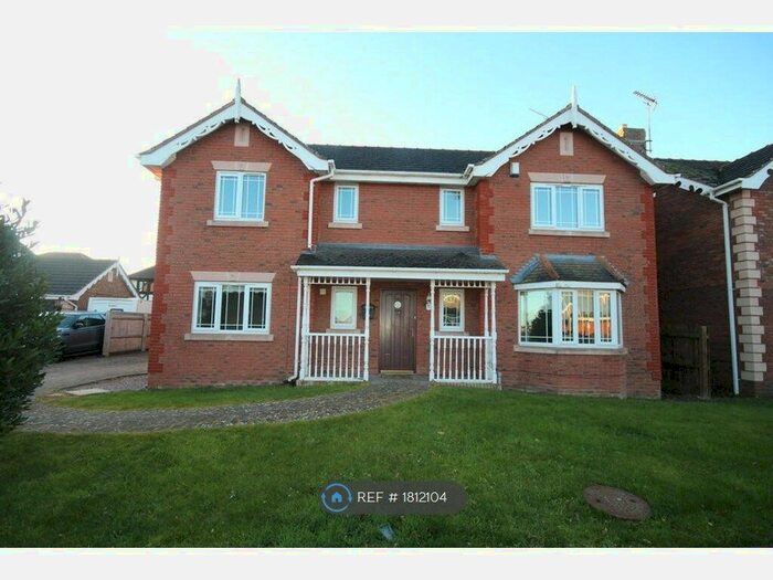 4 Bedroom Detached House To Rent In Parc Gwellyn, Kinmel Bay, Rhyl, LL18