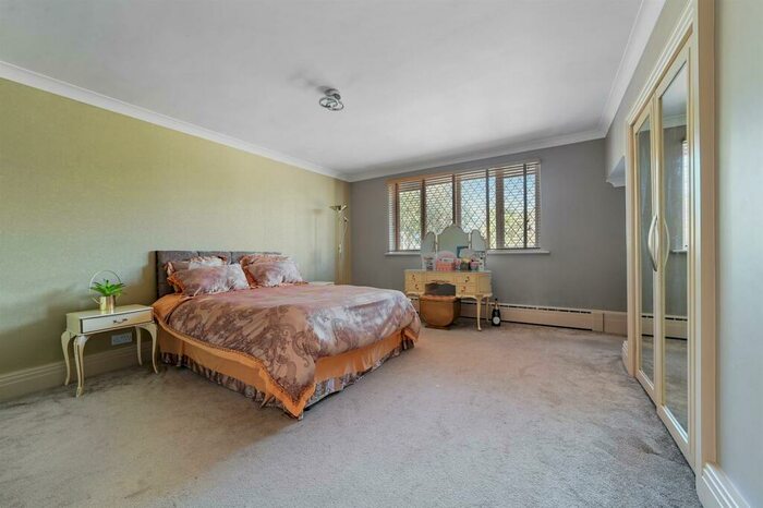 4 Bedroom Detached House For Sale In St. Osyth, Essex, CO16