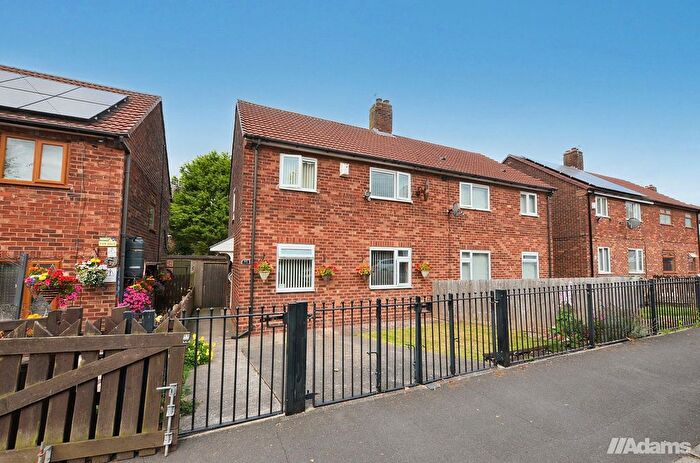3 Bedroom Semi-Detached House For Sale In Castle Rise, Runcorn, WA7