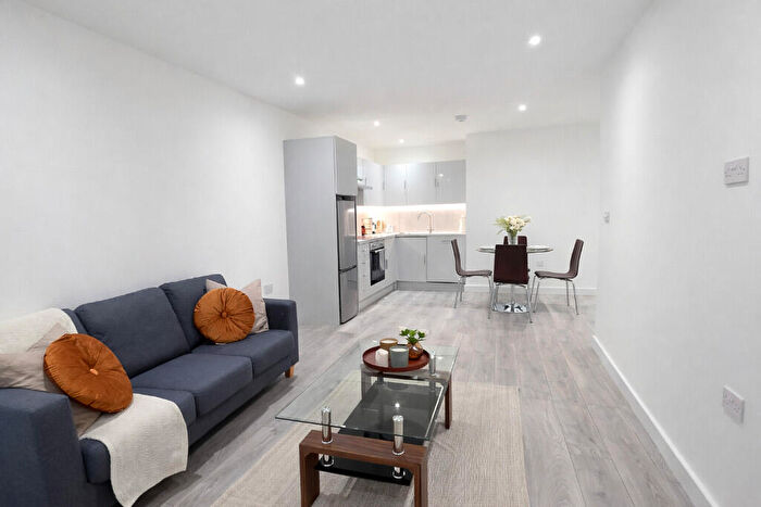 Flat For Sale In Palmers Road, London, E2
