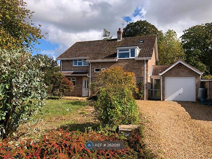 4 Bedroom Detached House To Rent In Woodside Close, Dersingham, PE31