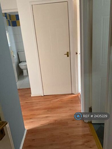 2 Bedroom Flat To Rent In Glen Moriston Road, Cumbernauld, G68