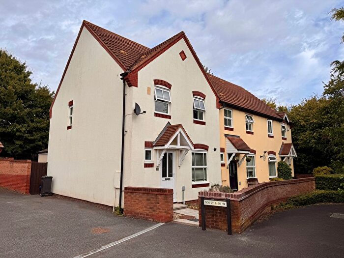 3 Bedroom Property To Rent In Barbers Mead, Taunton, TA2