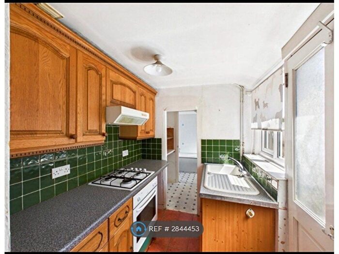 2 Bedroom Terraced House To Rent In Albert Street, Colchester, CO1