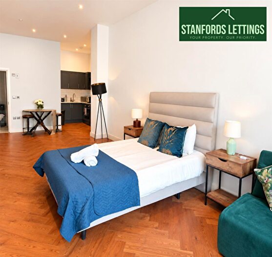 Studio To Rent In Flat, Sillwood Terrace, Brighton, BN1