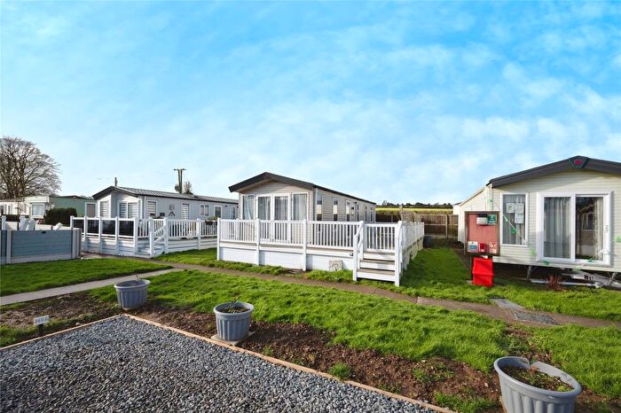 2 Bedroom Property For Sale In Vale Road, Sutton, Dover, Kent, CT15