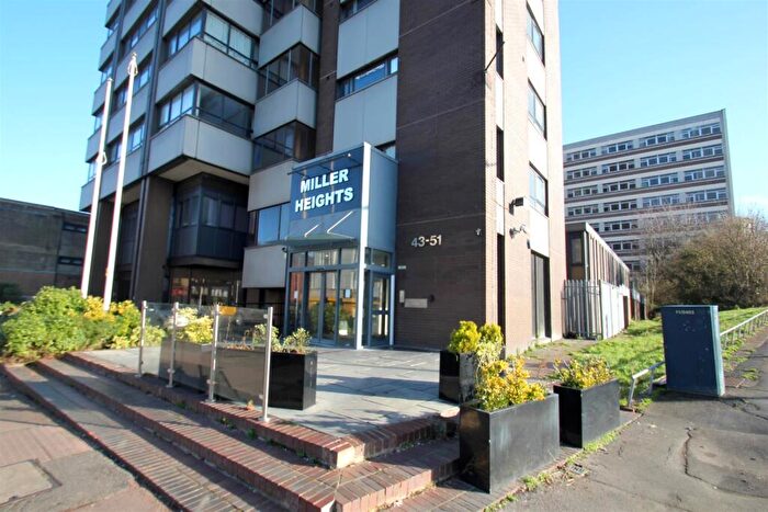 2 Bedroom Flat For Sale In Lower Stone Street, Maidstone, ME15