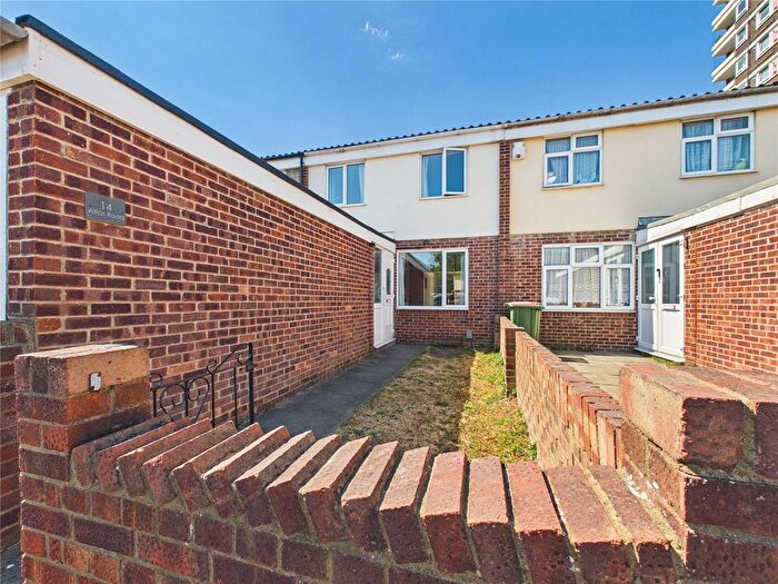 3 Bedroom Terraced House For Sale In Atlas Road, London, E13