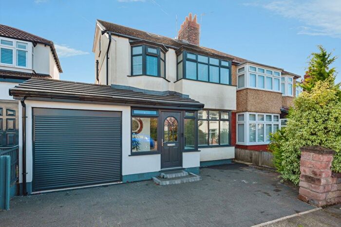 4 Bedroom Semi Detached House For Sale In Cheyne Gardens, Liverpool, Merseyside, L19