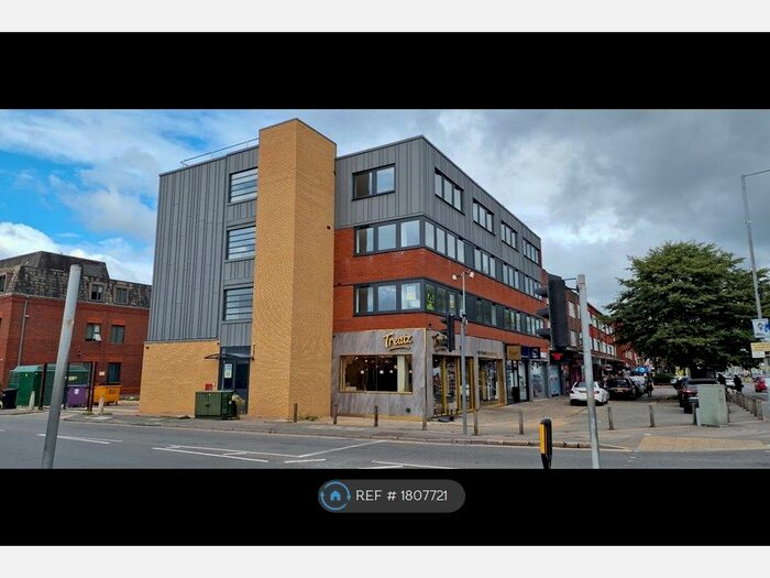 1 Bedroom Flat To Rent In Montrose House, Slough, SL1
