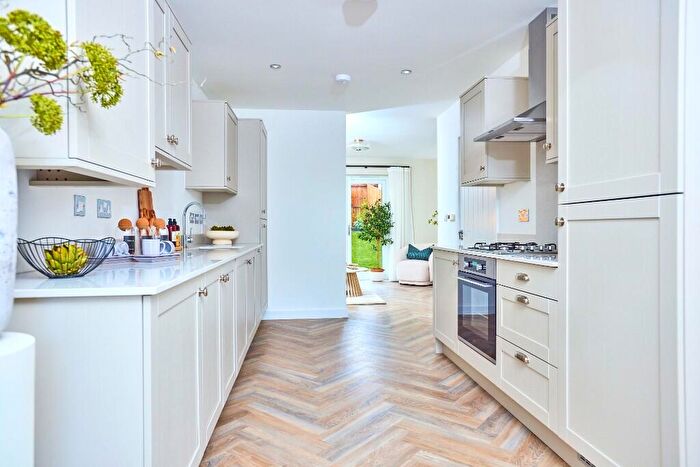 3 Bedroom Mews For Sale In Fern Lodge, Ashton-Under-Lyne, OL6