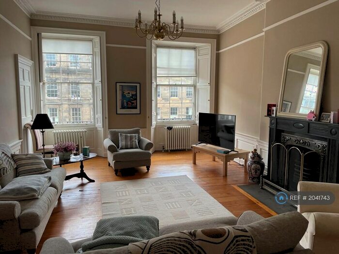 2 Bedroom Flat To Rent In London Street, Edinburgh, EH3