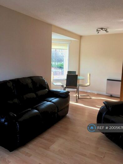 2 Bedroom Flat To Rent In Ayr Street, Glasgow, G21