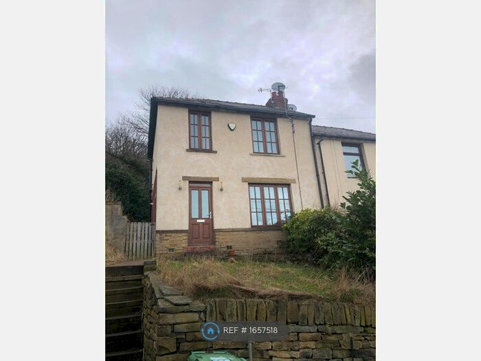 2 Bedroom Semi-Detached House To Rent In Forest Road, Huddersfield, HD5