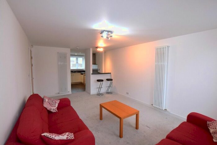 2 Bedroom Flat To Rent In East Pilton Farm Crescent, Pilton, Edinburgh, EH5