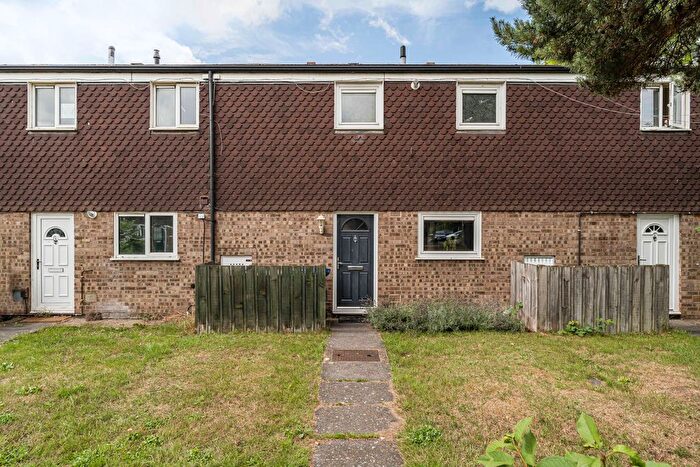2 Bedroom Terraced House For Sale In Mortlock Avenue, Cambridge, CB4