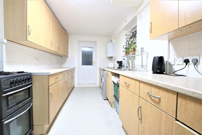 3 Bedroom Terraced House To Rent In Northborough Road, London, SW16