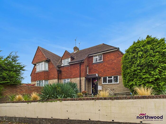 3 Bedroom Semi-Detached House To Rent In South Lynn Drive, Upperton, Eastbourne, BN21