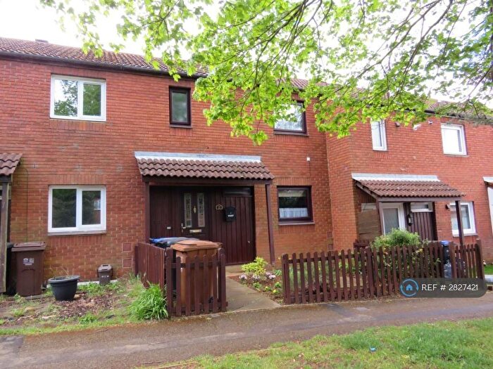 3 Bedroom Terraced House To Rent In Haselrig Square, Northampton, NN4