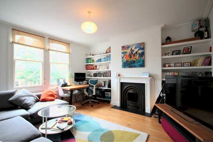 1 Bedroom Flat To Rent In Lady Margaret Road, Tufnell Park, N19