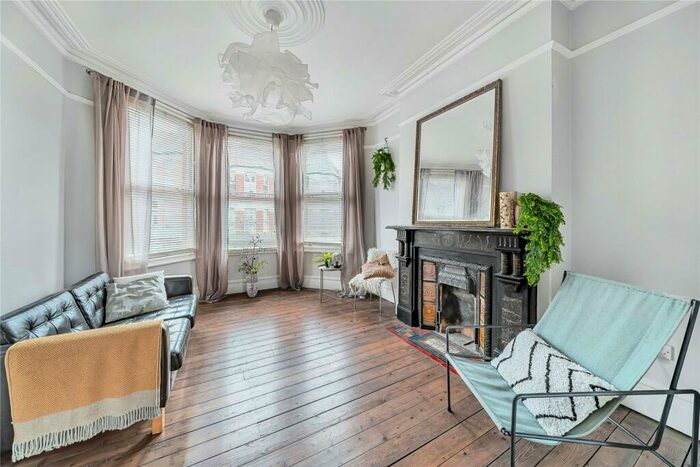 4 Bedroom Terraced House To Rent In Mattison Road, Harringay, London, N4
