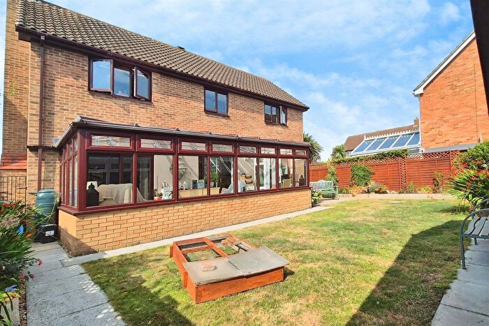 4 Bedroom Detached House For Sale In Priors Gate, Peterborough, PE4