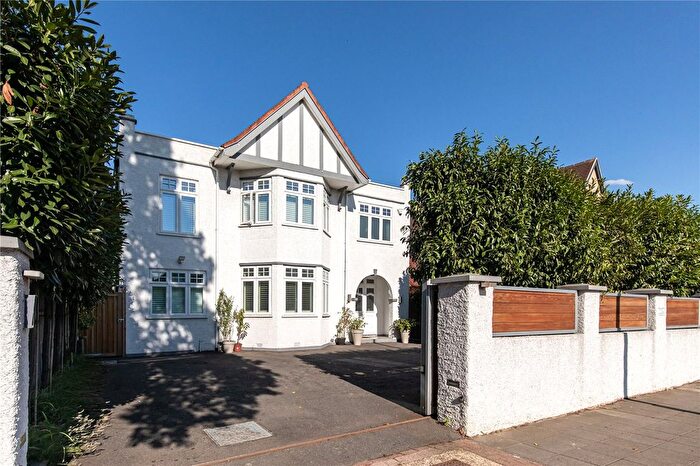 6 Bedroom Detached House For Sale In Gunnersbury Avenue, London, W5