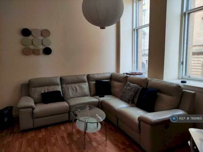 2 Bedroom Flat To Rent In South Frederick Street, Glasgow, G1