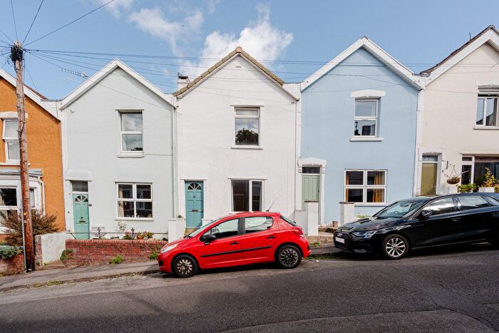 3 Bedroom Terraced House For Sale In Park Street, Totterdown, Bristol, BS4