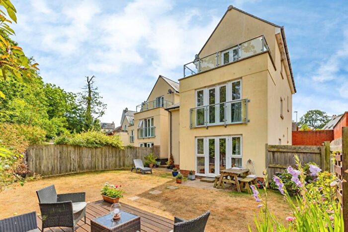 4 Bedroom Detached House For Sale In Finistere Avenue, Dawlish, Devon, EX7