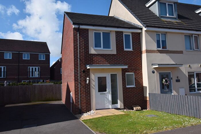 2 Bedroom End Terrace House For Sale In Emerald Way, Bridgwater, TA6