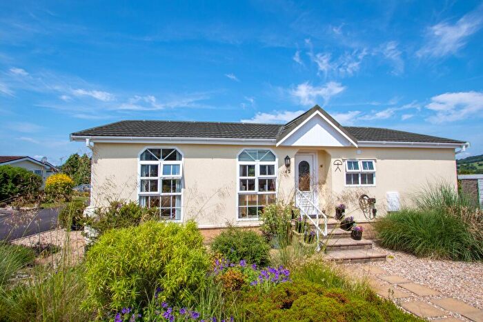 2 Bedroom Park Home For Sale In Otter Valley Park, Honiton, EX14