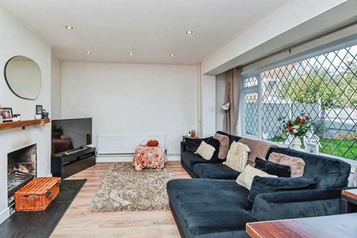 3 Bedroom Semi-Detached House For Sale In Langholm Avenue, Warminster, BA12