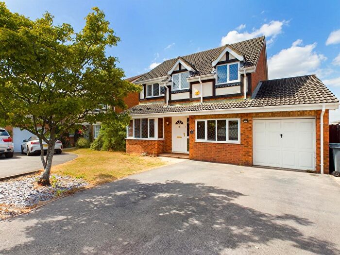 4 Bedroom Detached House To Rent In Belmont Heights, Hatch Warren, Basingstoke, RG22