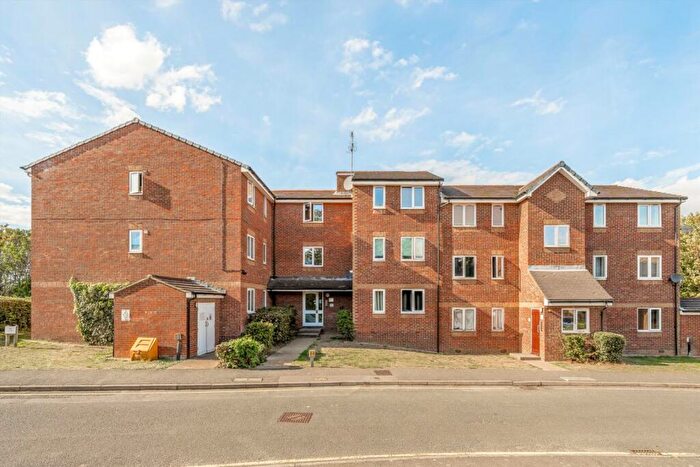 1 Bedroom Flat For Sale In Bernard Ashley Drive, Charlton, SE7