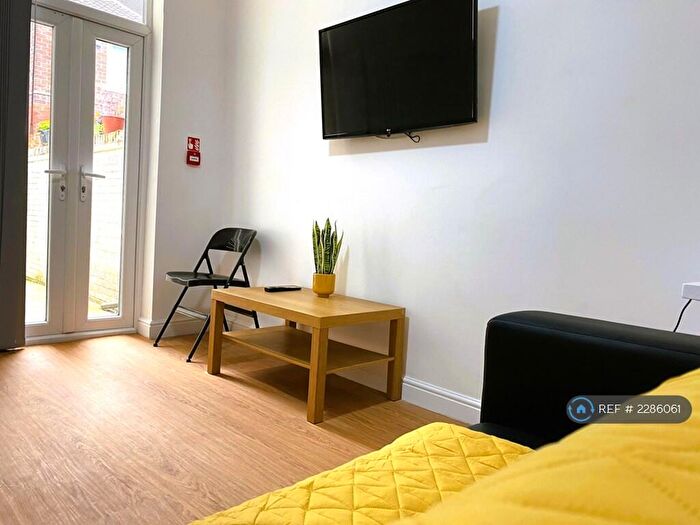 5 Bedroom Terraced House To Rent In Saxony Road, Liverpool, L7